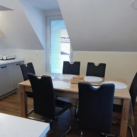 Daire Apartma Mlinca 2 *
